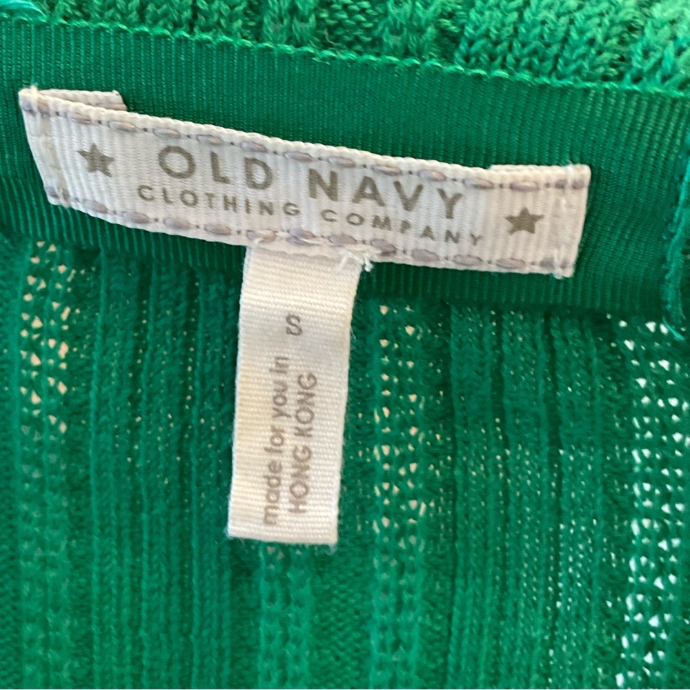 FREE with purchase: Old Navy bright green long-sleeve top. 100% cotton. Size S - Picture 4 of 9